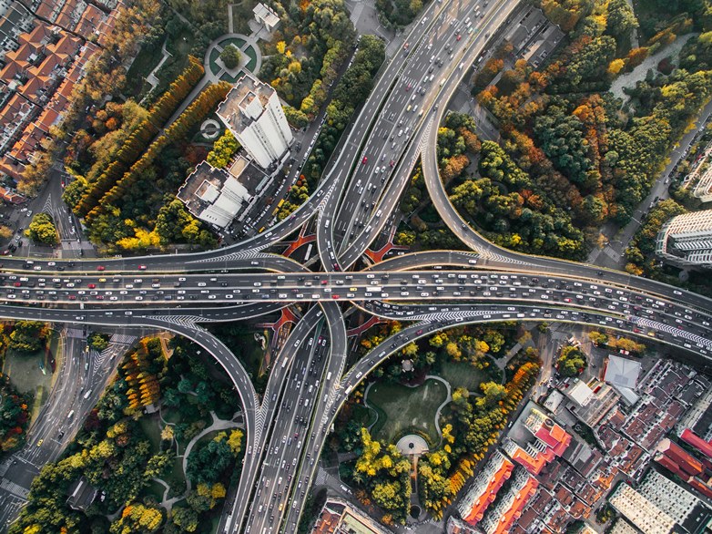 Infraestructura y conectividad entre China y América del Sur. Por Sebastián Schulz